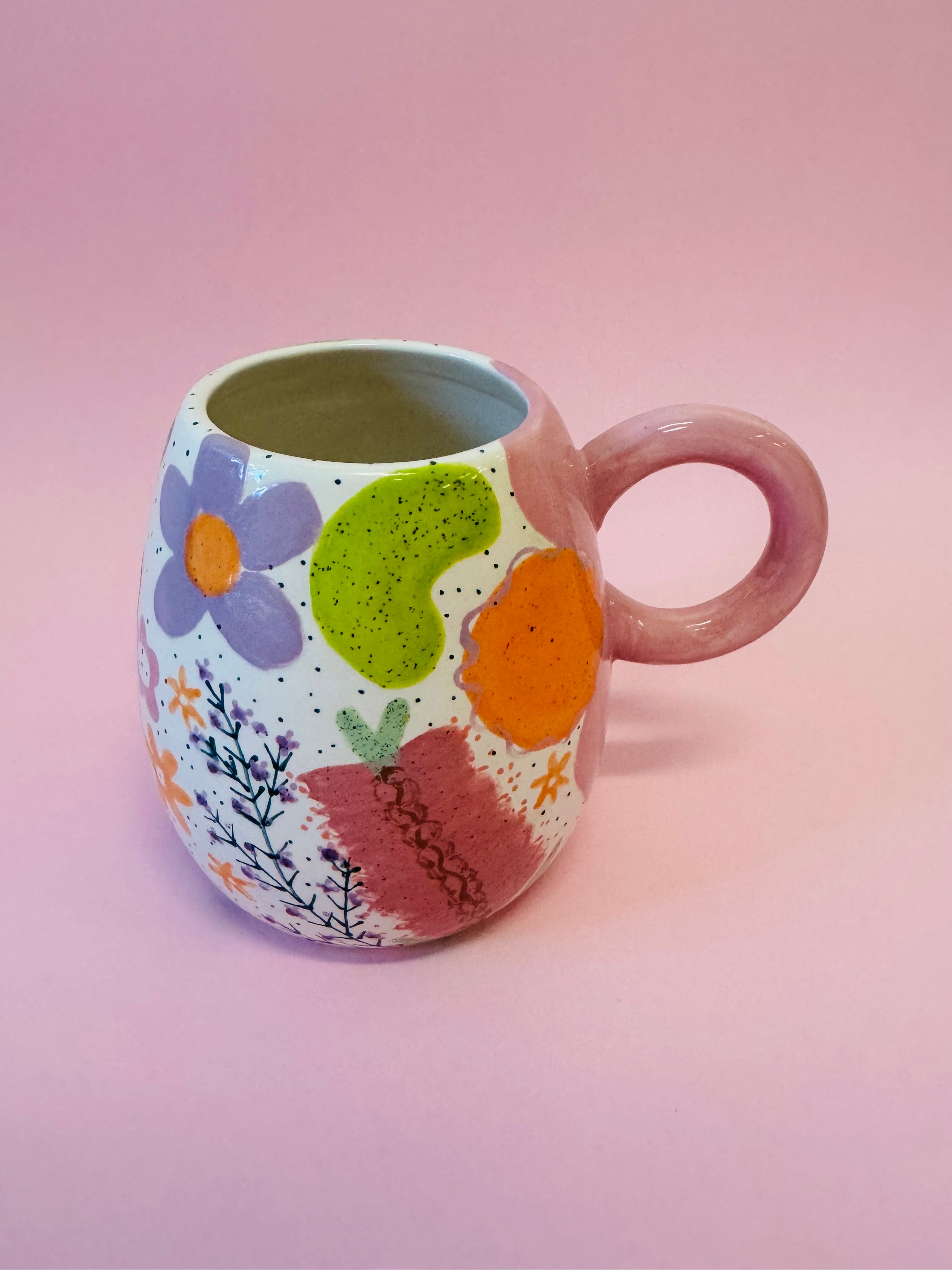 Hug Mug ~ Geredton Wax/ Bottle Brush