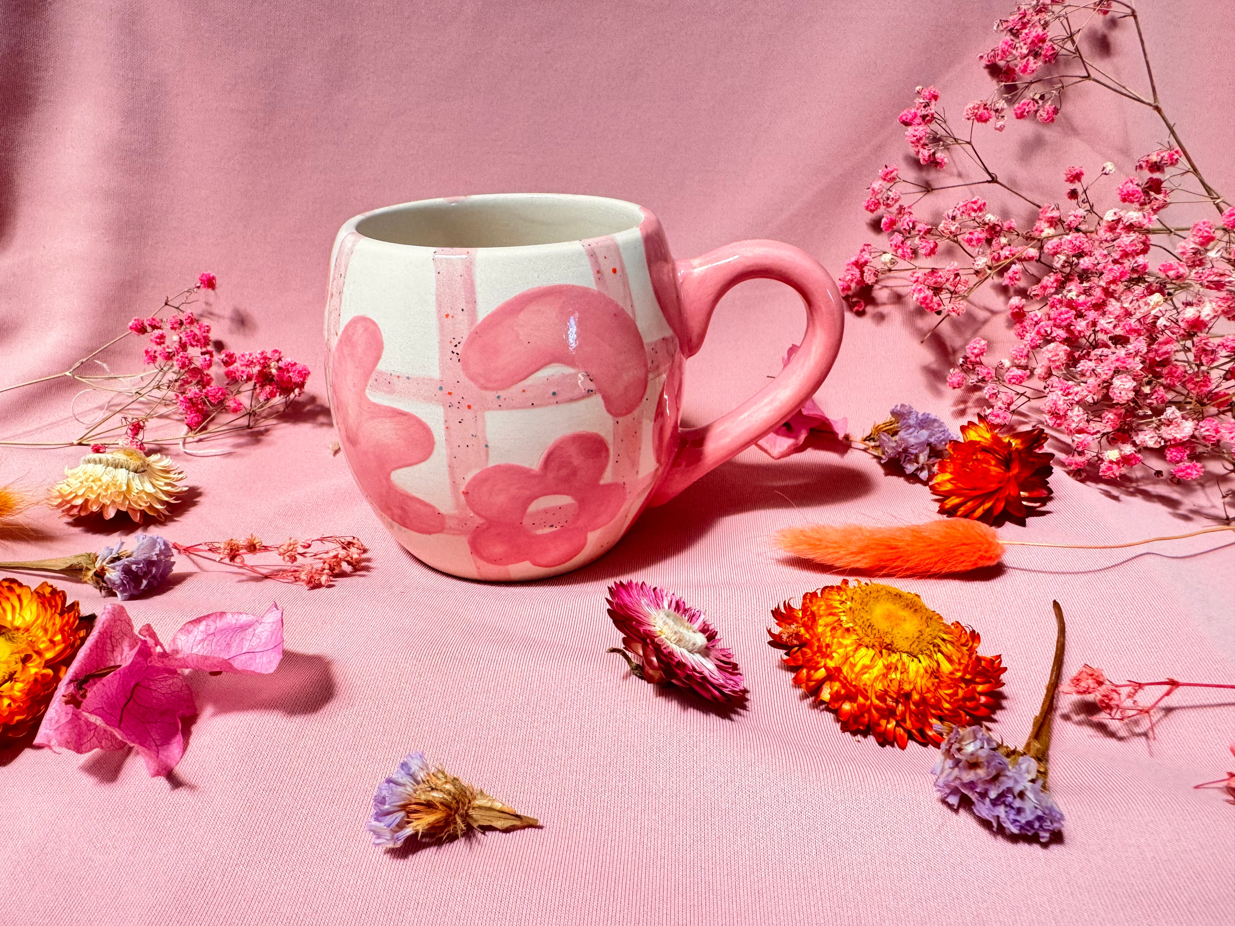 Mini Hug Mug ~ Gingham Abstract