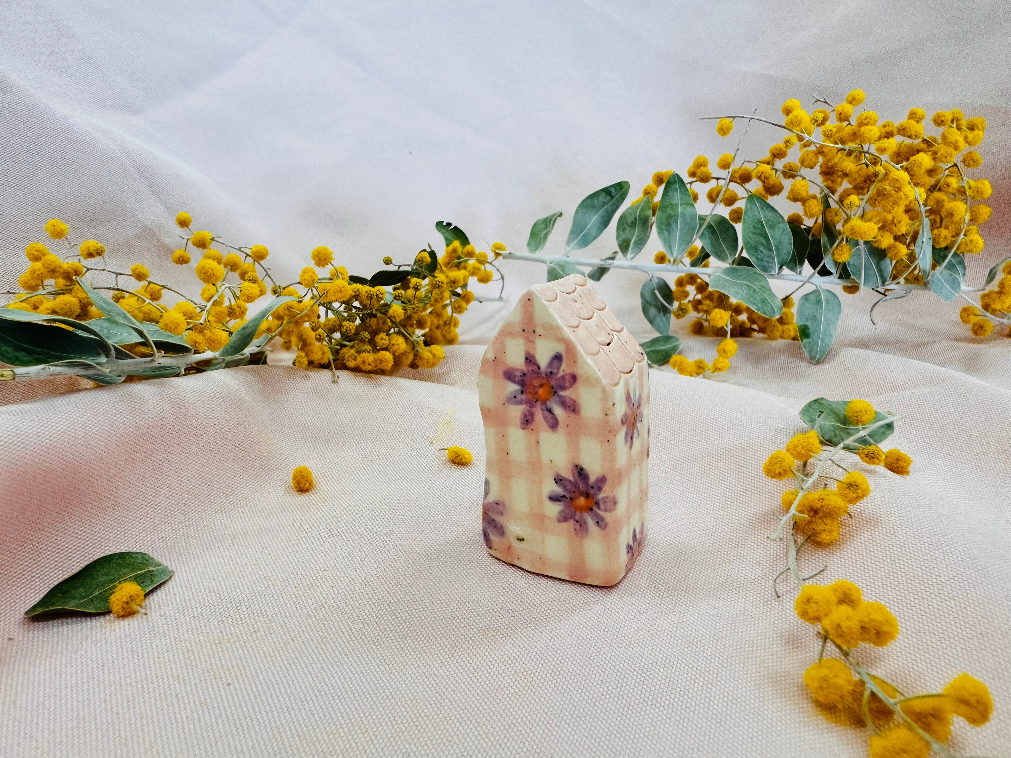 Ceramic House Tiny ~ pink gingham Flowers