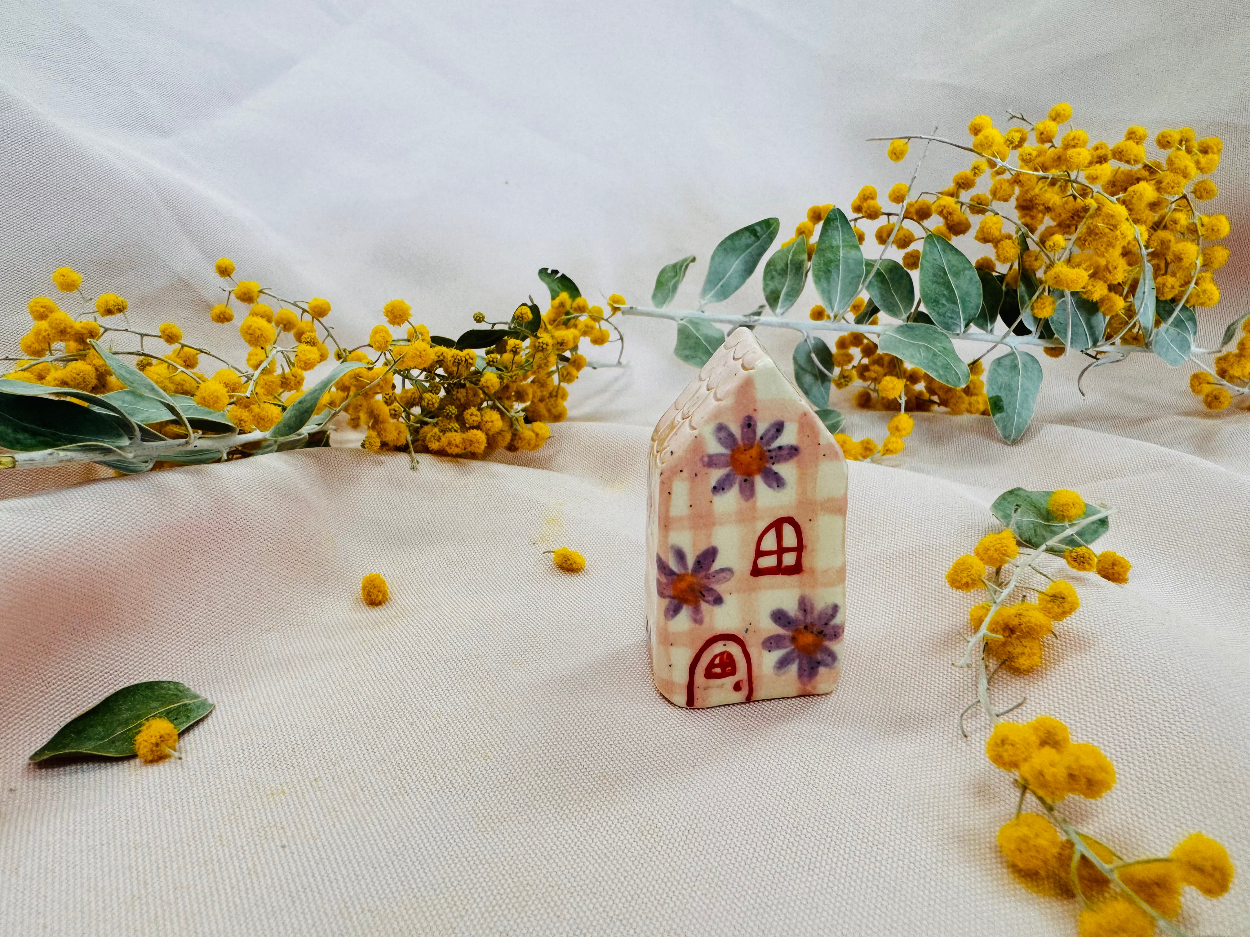 Ceramic House Tiny ~ pink gingham Flowers
