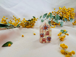 Ceramic House Tiny ~ pink gingham Flowers