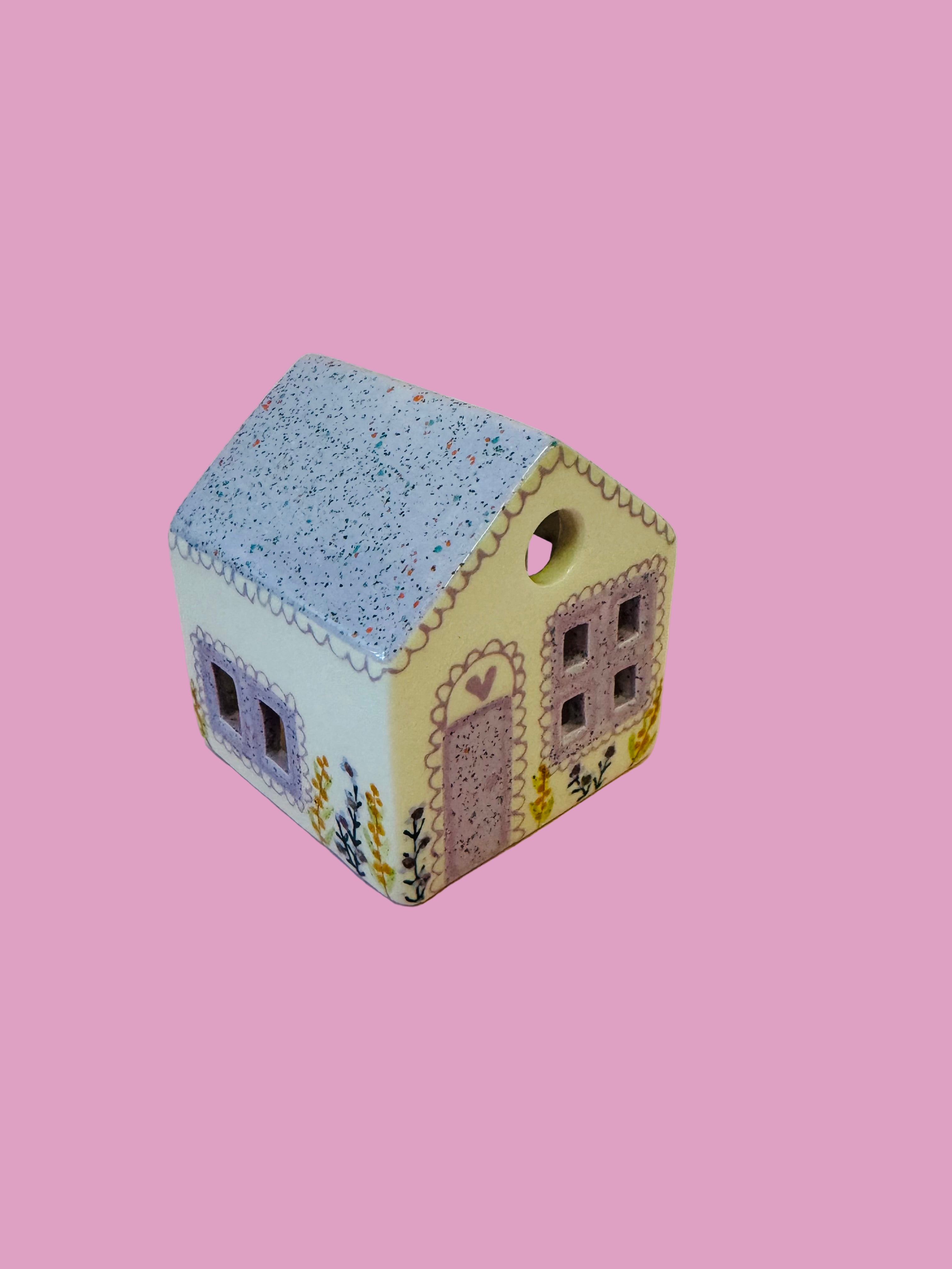 House tea light holder Small~ Lilac